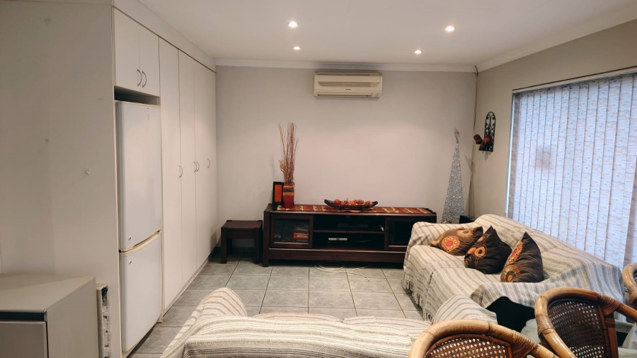 3 Bedroom Property for Sale in Vaalpark Free State